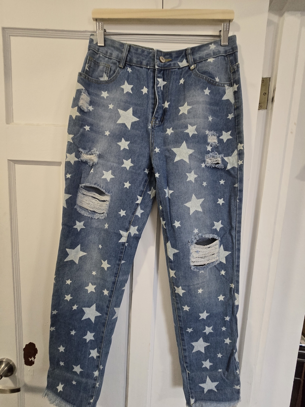 2010s Star Print Distressed Jeans